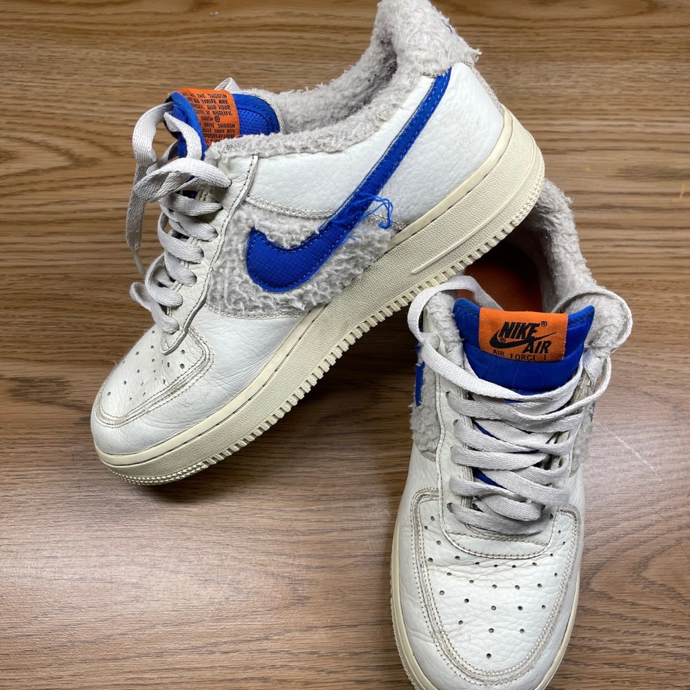 Nike Women Sneakers Leather Sherpa Fleece 8.5 Air Force 1 Low Blue Orange